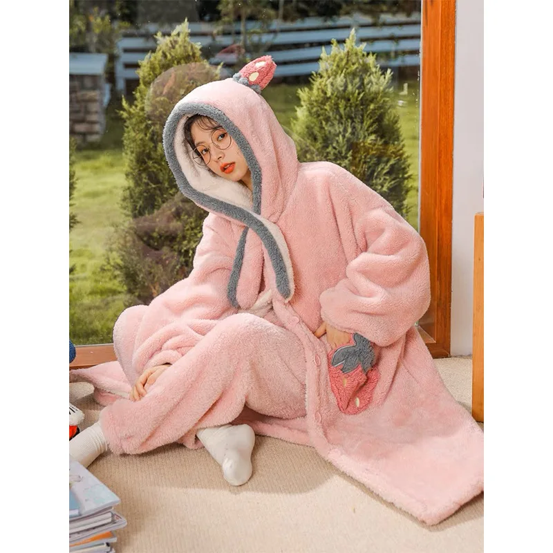 2023 Strawberry Robe for Women Hooded Sleepwear Fleece Night Wears Nightdress Wi