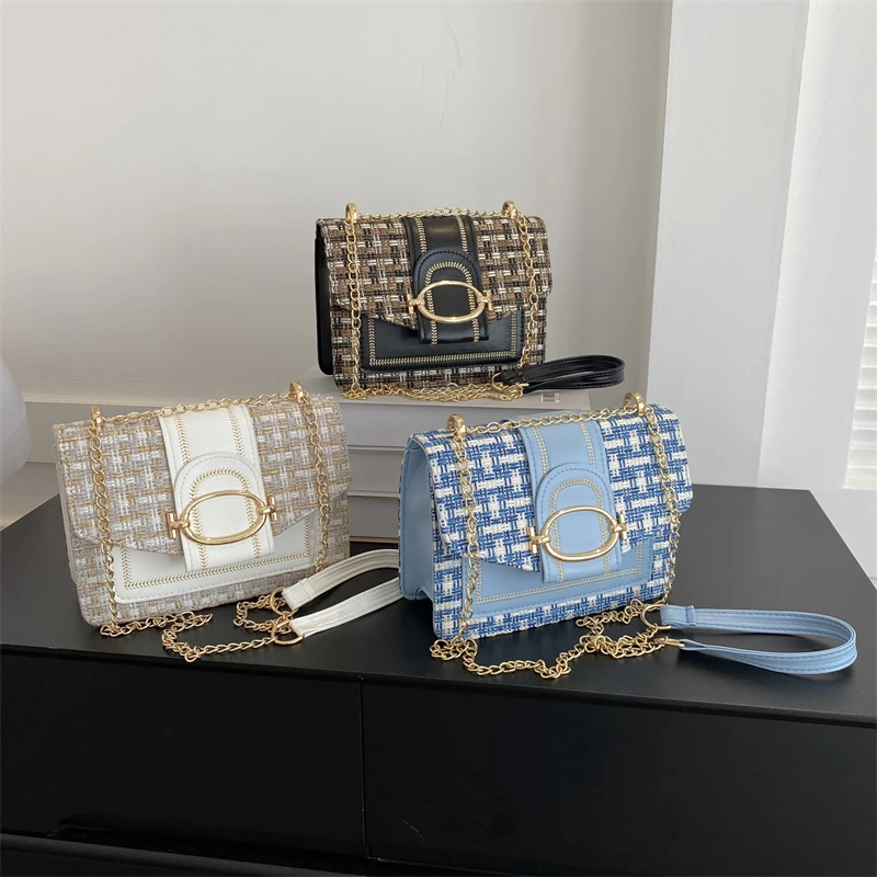 Checkered metal chain single shoulder bag, women's lock buckle, crossbody commut