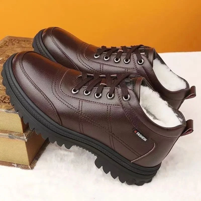 Men's winter boots Thickened Versatile Cotton Shoes Casual Padded Snow Boots Male Leather Shoes Outdoors non slip Shoe Botas