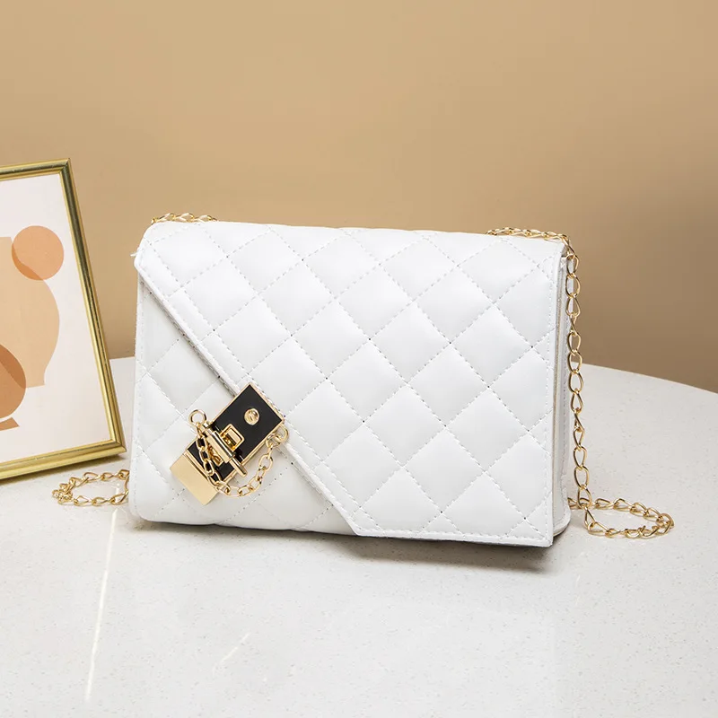 New Women's One Shoulder Oblique Cross Small Square Bag with Missing Corner Styl
