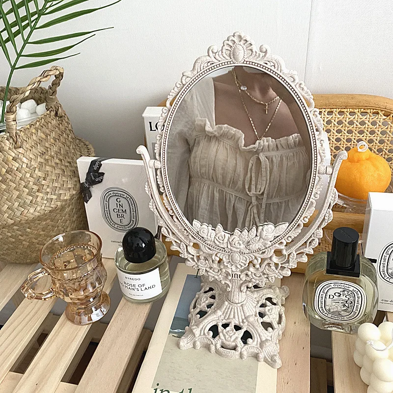 Oval Shaped Makeup Mirror Vintage European Style Makeup Mirror 360 Degree Rotati