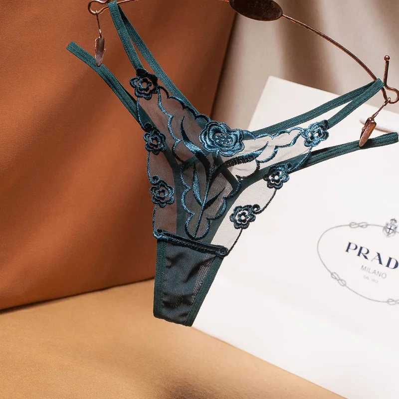 Women Panties Lace Oversized Panties XXL Low-Rise Underwear Women Thong Sexy Pan