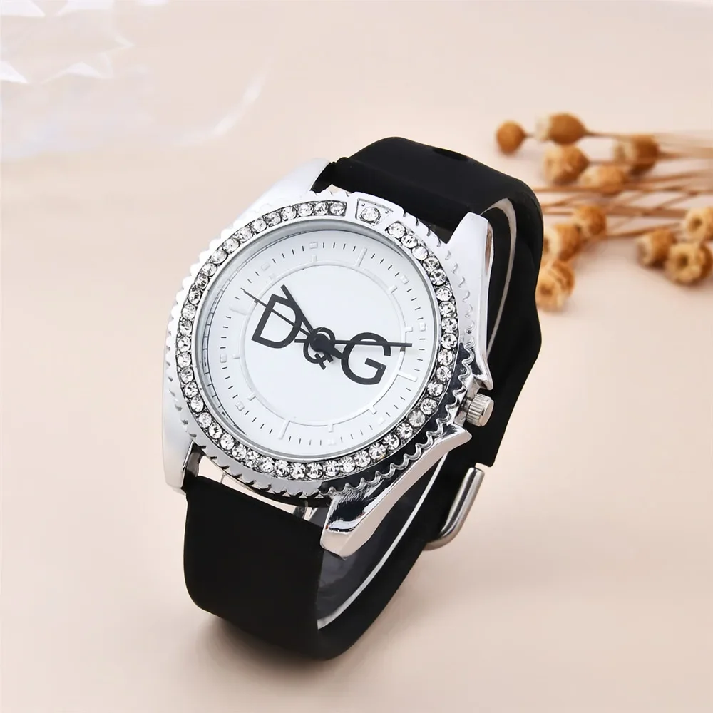 Luxury Brand DQG Women's Watch Leather Strap Rhinestone Inlay Dial Fashion Sport