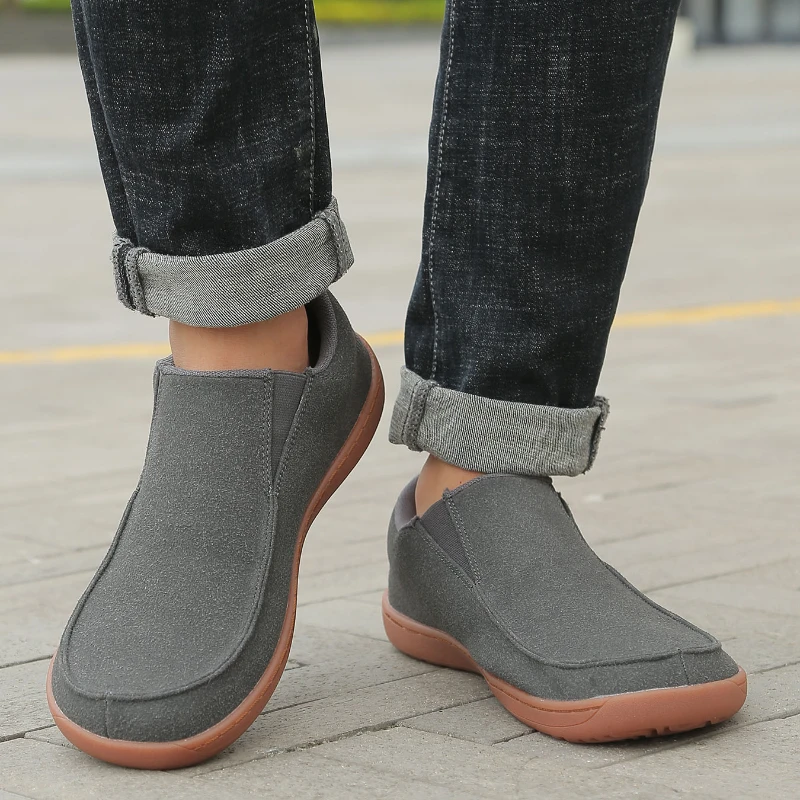 Fujeak Men Casual Footwear Plus Size Classic Loafers Non-slip Wide Sneakers 2024
